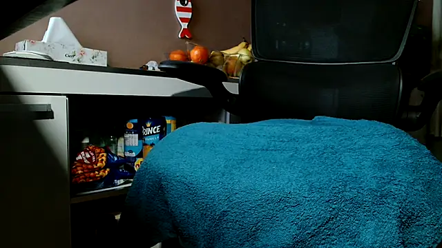 suedel65 online show from 09.30.25