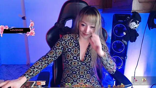 pink-2022 online show from 12.03.24