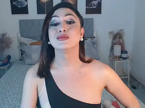 Asiannightingale online show from 10.11.25