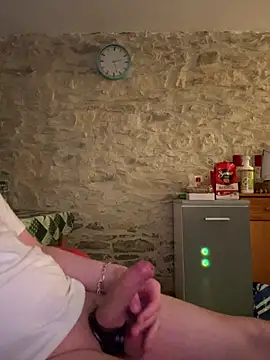 yann2392 online show from 04.26.26