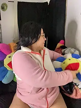 MsConejitaa online show from 12.16.25