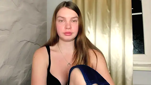 Snapshot of RubySkot chatting on 02.05.25 RubySkot online show from 02.05.25