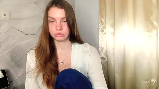 Snapshot of RubySkot chatting on 02.14.25 RubySkot online show from 02.14.25