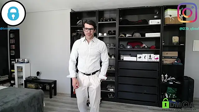 samricci21 online show from 03.31.26