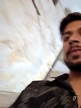  IRRESISTIBLE  online show from 12.04.25