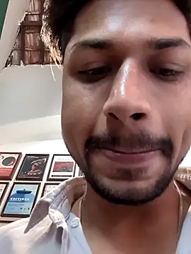  IRRESISTIBLE  online show from 04.03.26