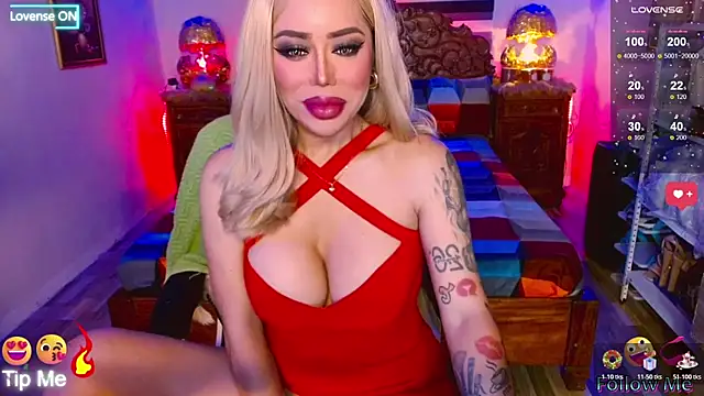 Magnificent Goddess online show from 11.15.25