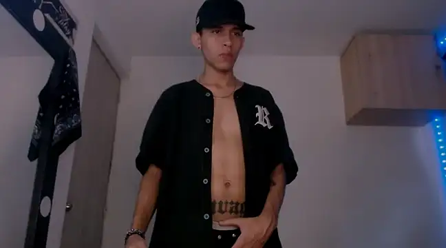 Samuel Suarez online show from 01.25.25