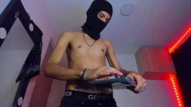 Samuel Suarez online show from 03.22.25