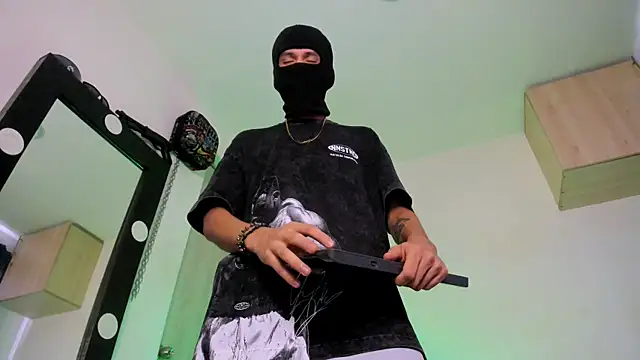 Samuel Suarez online show from 09.17.25