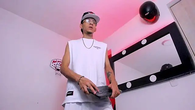 Samuel Suarez online show from 07.09.26