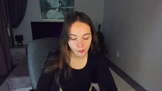 Snapshot of KristinaLoison chatting on 01.20.25 KristinaLoison online show from 01.20.25