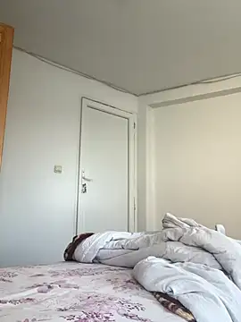 Snapshot of Mary_Hot_ chatting on 10.14.25 Mary Hot online show from 10.14.25