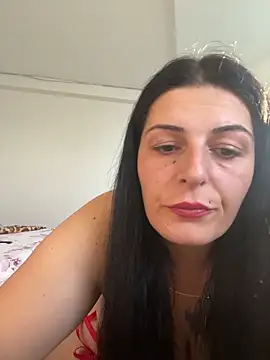 Snapshot of Mary_Hot_ chatting on 10.30.25 Mary Hot online show from 10.30.25