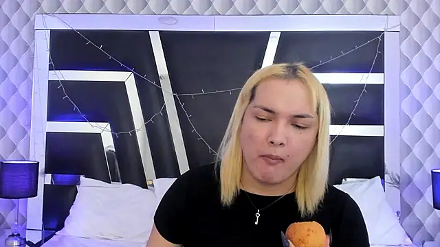 katya kozlov online show from 11.19.25