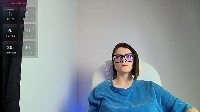 Snapshot of Arya_starrk chatting on 03.18.25 Arya starrk online show from 03.18.25