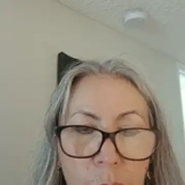 EvaRobinson online show from 05.22.26