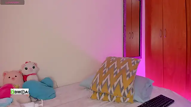 olivia  s online show from 01.08.25