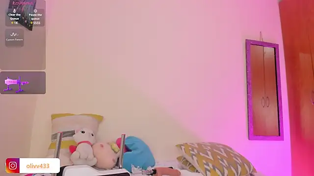 olivia  s online show from 01.24.25