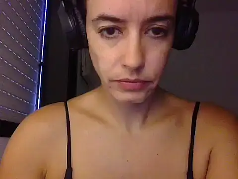 melaniepatterson online show from 05.11.26