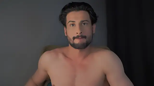 Snapshot of Keen___Luckystrike chatting on 12.25.24 Keen Luckystrike online show from 12.25.24