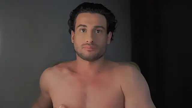 Snapshot of Keen___Luckystrike chatting on 01.24.25 Keen Luckystrike online show from 01.24.25