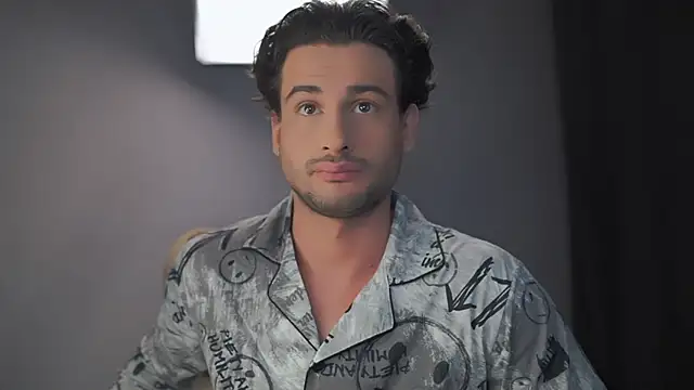 Snapshot of Keen___Luckystrike chatting on 02.06.25 Keen Luckystrike online show from 02.06.25