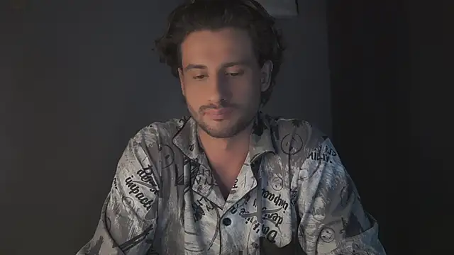 Snapshot of Keen___Luckystrike chatting on 03.16.25 Keen Luckystrike online show from 03.16.25