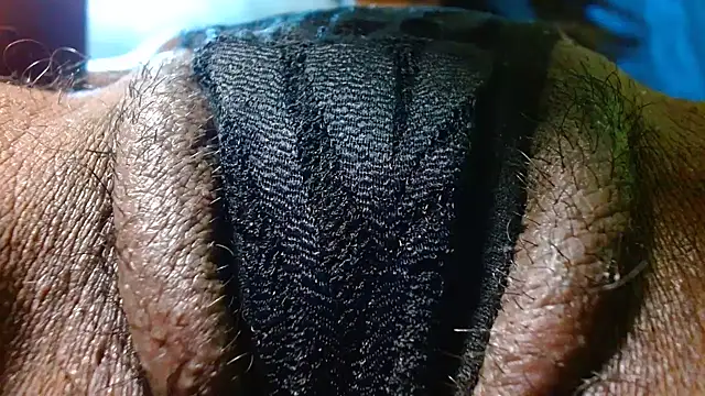 bethanywilson 23 online show from 12.04.25