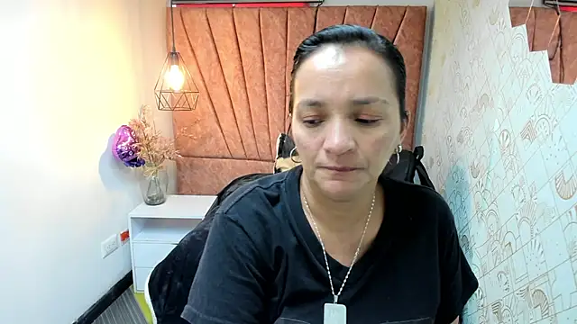 MarilynMiilf  online show from 12.04.25