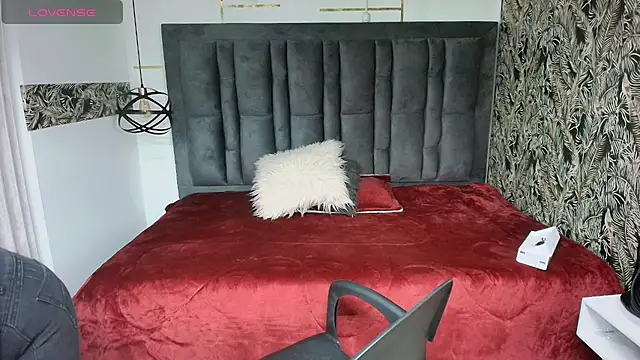 MarilynMiilf  online show from 06.30.26