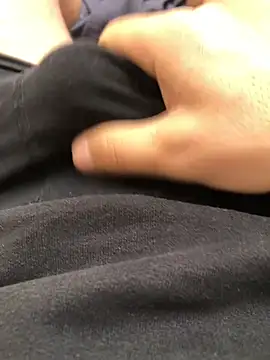 Snapshot of gokhanbey34 chatting on 02.24.25 gokhanbey34 online show from 02.24.25