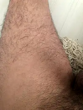 Snapshot of gokhanbey34 chatting on 11.02.25 gokhanbey34 online show from 11.02.25