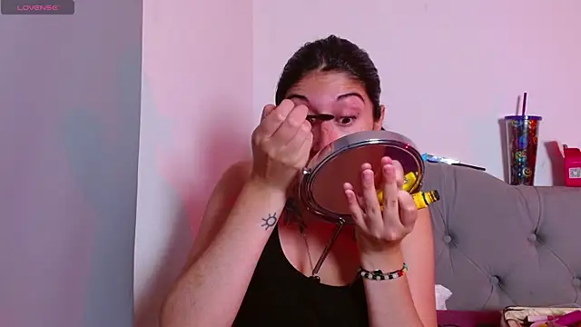 Red-moon1 online show from 11.28.25