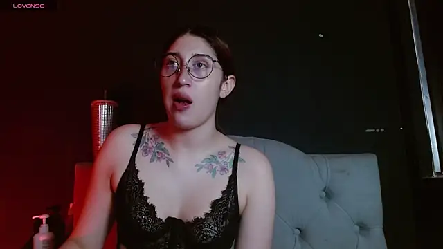 Red-moon1 online show from 07.10.26