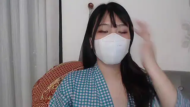 Onee-Chew online show from 12.19.24