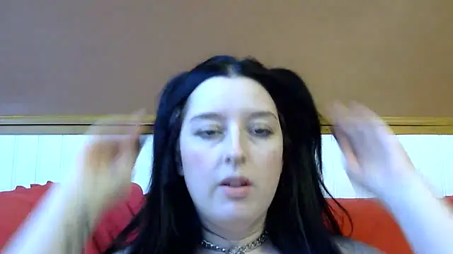 Luna Foxx22 online show from 02.24.25