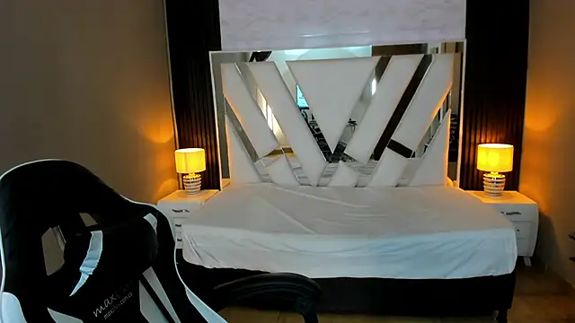 Linda4Petite online show from 01.11.26