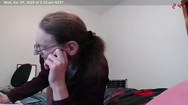 Snapshot of CDAdalyn chatting on 04.29.26 CDAdalyn online show from 04.29.26