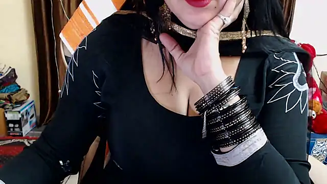 Naughty Kashish online show from 12.14.24