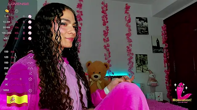 gabrielatafur  online show from 12.14.24