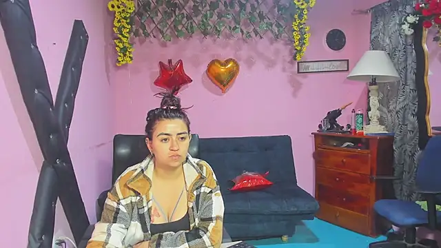 lesbiancuple online show from 03.11.26