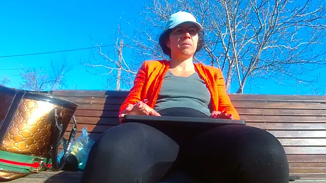 SquirtyMellissaLabia online show from 03.21.25