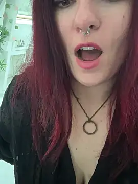 LunaMoongirl online show from 09.14.25