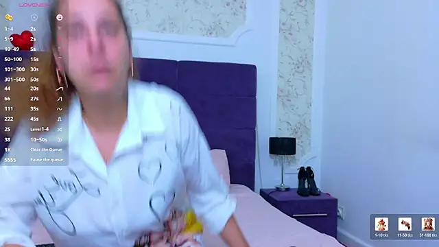 Snapshot of KarinaNoir chatting on 07.09.26 KarinaNoir online show from 07.09.26
