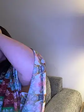 RosieDixx online show from 03.08.26