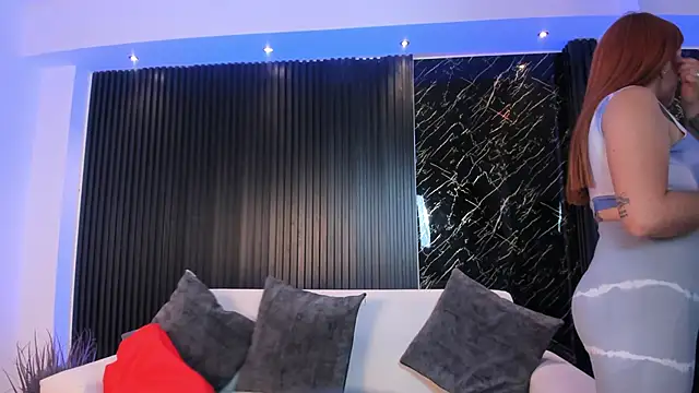 kimbrownn online show from 03.11.25