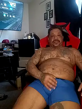 yellowwetfox online show from 12.28.24