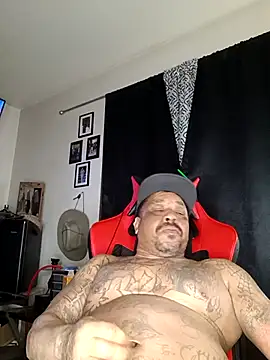 yellowwetfox online show from 02.28.25