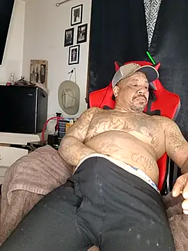 yellowwetfox online show from 03.01.25